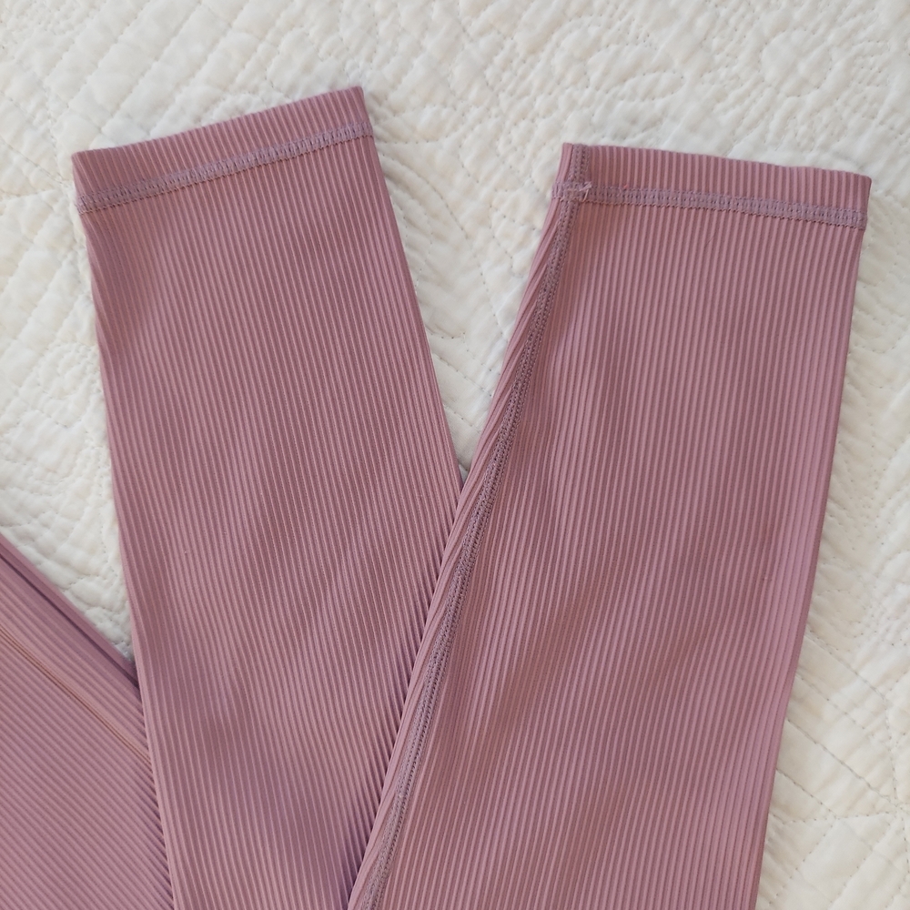 Matching Set Born Primitive Limitless Ribbed Crop… - image 5